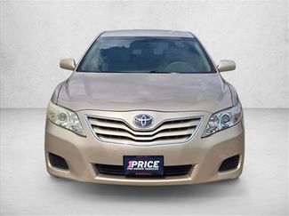 Used 2010 Toyota Camry LE FWD video 2