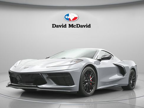 Used 2025 Chevrolet Corvette Stingray Preferred Cpe w/ Stealth Interior Trim Package RWD image 27