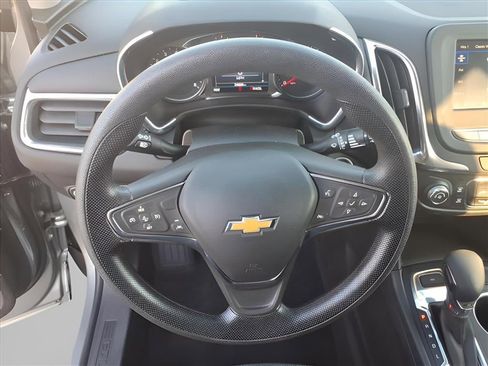 Used 2023 Chevrolet Equinox LT w/ LPO, Floor Liner Package image 14