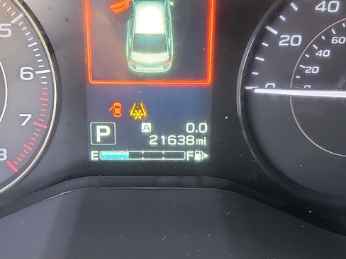 Certified 2023 Subaru Impreza 2.0i image 5