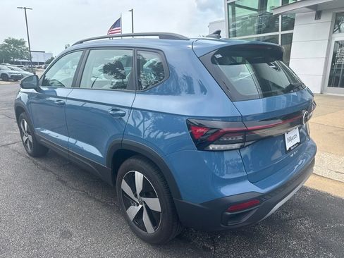 Used 2025 Volkswagen Taos S AWD/4WD image 4