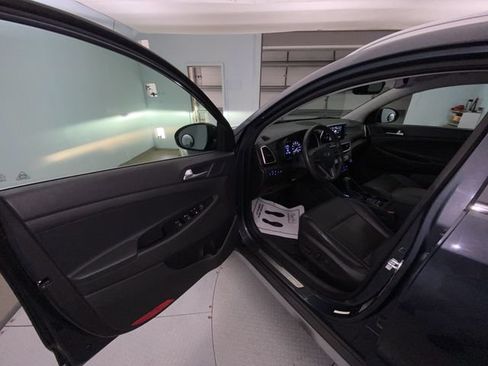 Used 2021 Hyundai Tucson Limited AWD/4WD image 11