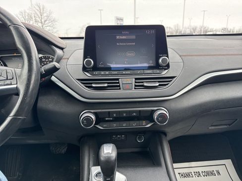 Used 2022 Nissan Altima 2.5 SR image 14