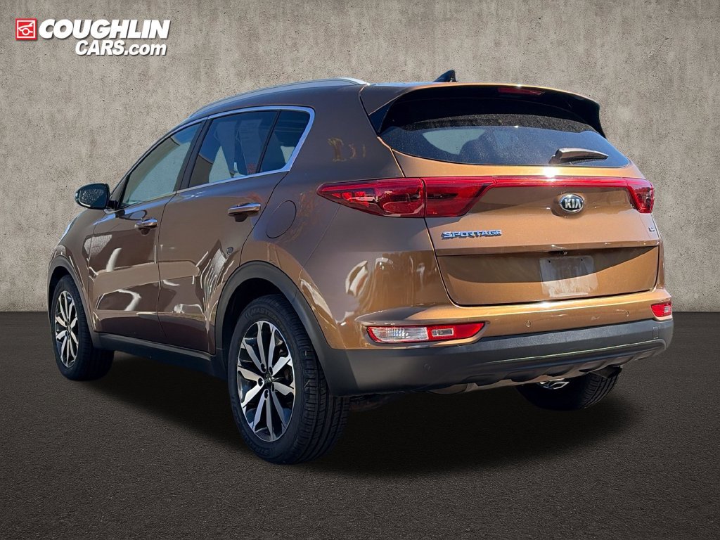 Used 2017 Kia Sportage EX w/ EX Technology Package FWD image 5