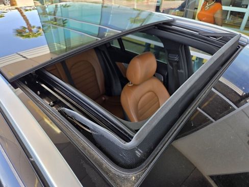 Certified 2022 Mercedes-Benz GLC 43 AMG 4MATIC image 21