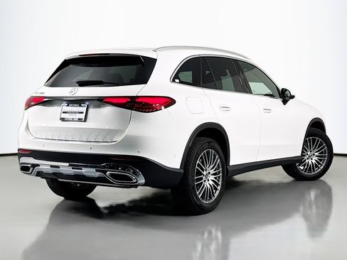 New 2026 Mercedes-Benz GLC 300 image 10