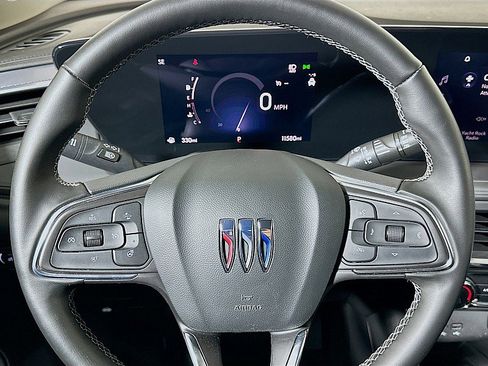 Used 2024 Buick Encore GX Preferred w/ Comfort Package image 11