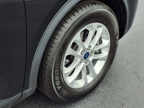 Used 2020 Ford Escape SE AWD/4WD image 25