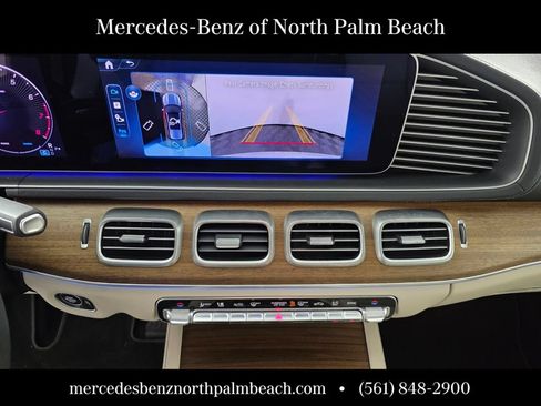 Certified 2025 Mercedes-Benz GLS 450 4MATIC image 21