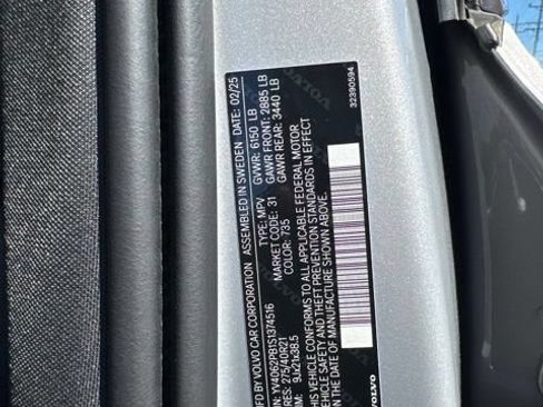 Certified 2025 Volvo XC90 B6 Plus AWD/4WD image 28