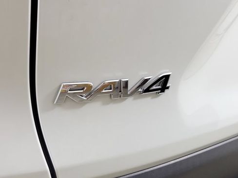 Used 2024 Toyota RAV4 Limited FWD image 9