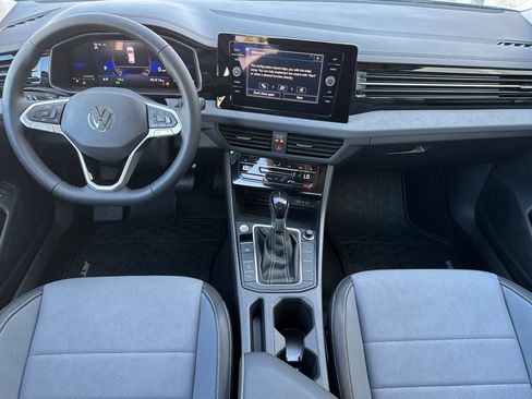 New 2025 Volkswagen Jetta SE image 10