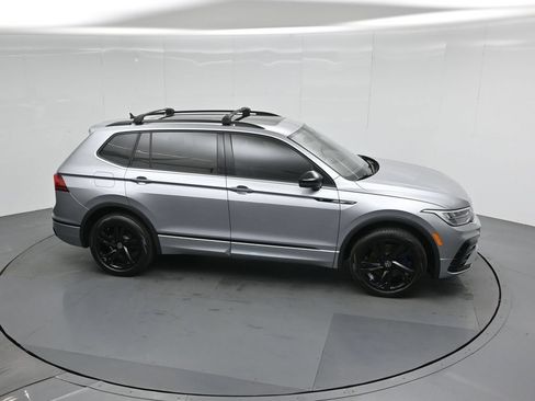 Used 2023 Volkswagen Tiguan SE R-Line FWD image 51