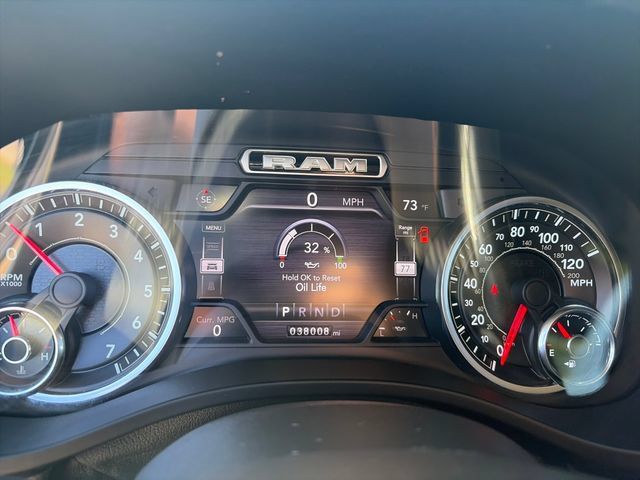 Used 2021 RAM 1500 Laramie AWD/4WD image 15