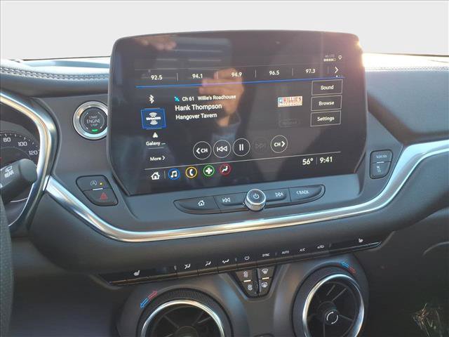 Used 2025 Chevrolet Blazer LT FWD image 26