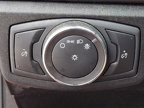 Certified 2020 Ford Fusion SE image 25