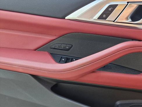 Used 2024 BMW 430i Convertible w/ M Sport Package RWD image 6
