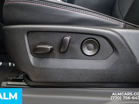 Used 2024 Chevrolet Tahoe RST image 37