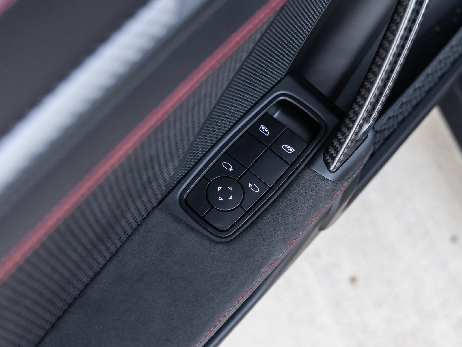 Certified 2025 Porsche 911 GT3 RS RWD image 35