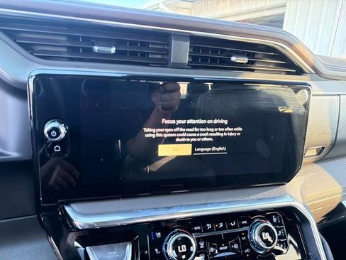 New 2026 GMC Sierra 1500 Denali w/ Denali Reserve Package AWD/4WD image 21