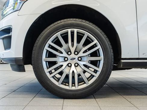 Used 2024 Ford Expedition Max Limited AWD/4WD image 7