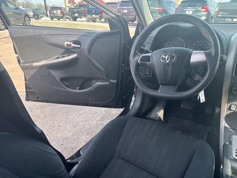 Used 2012 Toyota Corolla S image 15