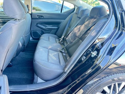 Used 2024 Nissan Altima 2.5 SV image 37