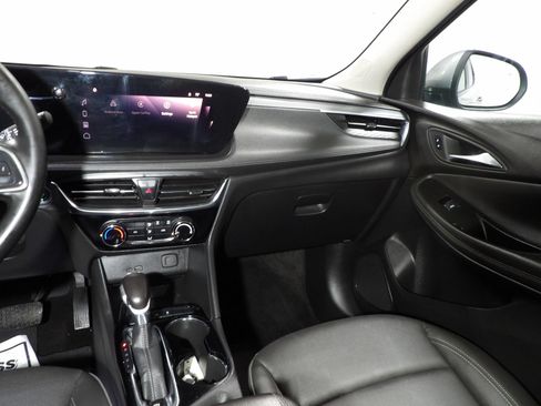 Used 2024 Buick Encore GX Sport Touring FWD image 14