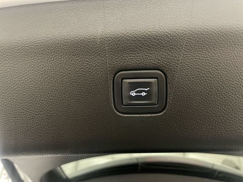 Used 2024 Buick Enclave Essence w/ Trailering Package, 5000 lbs. AWD/4WD image 24