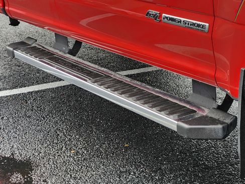 Used 2022 Ford F350 Lariat w/ Chrome Package image 8