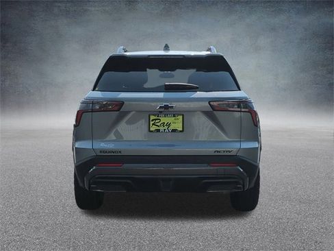 Certified 2025 Chevrolet Equinox ACTIV image 8