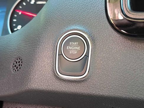 Used 2025 Mercedes-Benz Sprinter 2500 image 36