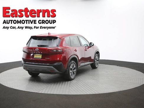 Used 2023 Nissan Rogue SV AWD/4WD image 39