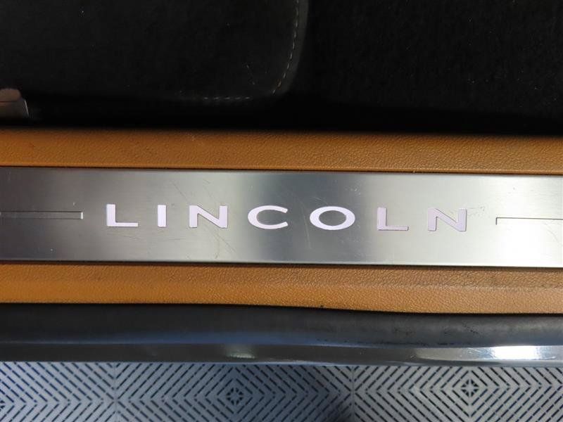 Used 2023 Lincoln Aviator Black Label Grand Touring w/ Class IV Trailer Tow Package AWD/4WD image 18
