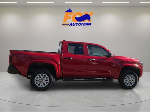 Certified 2026 Toyota Tacoma SR AWD/4WD image 5