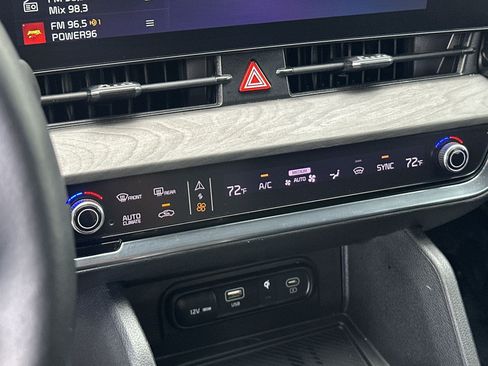 Certified 2023 Kia Sportage X-Pro Prestige AWD/4WD image 16