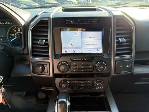 Used 2019 Ford F150 XLT w/ Equipment Group 302A Luxury image 19