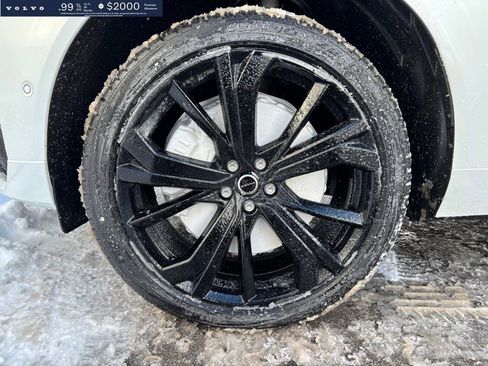 New 2026 Volvo XC60 T8 Ultra w/ Climate Package AWD/4WD image 9