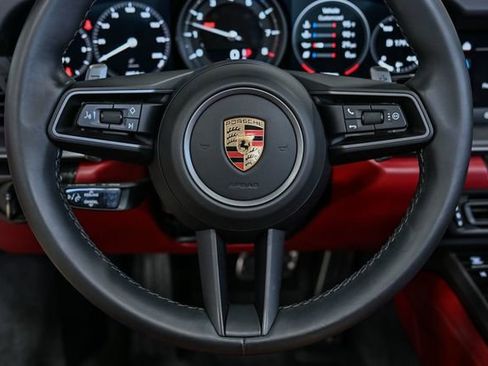 Used 2023 Porsche 911 Carrera image 40