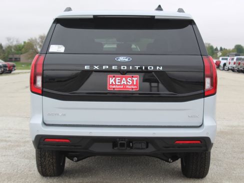 New 2026 Ford Expedition Max Active AWD/4WD image 6
