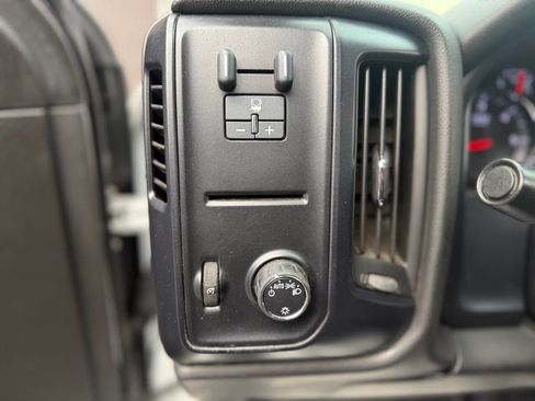 Used 2014 Chevrolet Silverado 1500 W/T w/ Trailering Package image 20