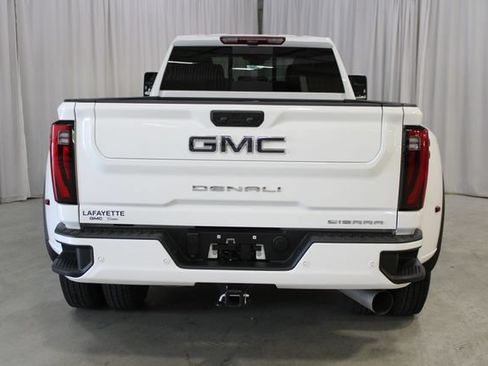 Used 2025 GMC Sierra 3500 Denali Ultimate AWD/4WD image 33