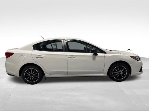 Used 2022 Subaru Impreza 2.0i AWD/4WD image 45