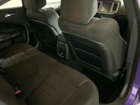 Used 2014 Dodge Charger R/T w/ Wheels & Tunes Group RWD image 34