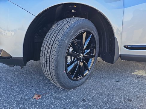 New 2026 Acura RDX SH-AWD image 31