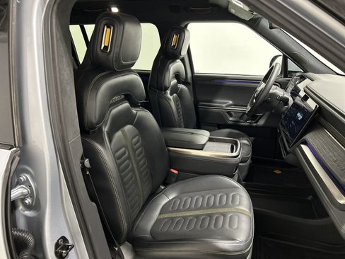 Used 2024 Rivian R1S Adventure Dual AWD/4WD image 24