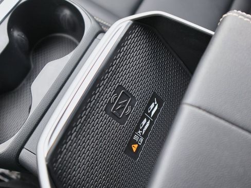 New 2026 GMC Terrain Elevation w/ Elevation Premium Package image 24