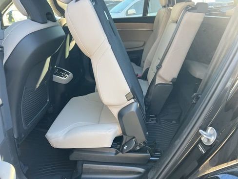 New 2026 Volvo XC90 B6 Plus w/ Protection Package image 22