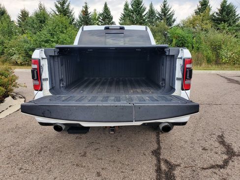 Used 2021 RAM 1500 Laramie w/ Night Edition AWD/4WD image 9