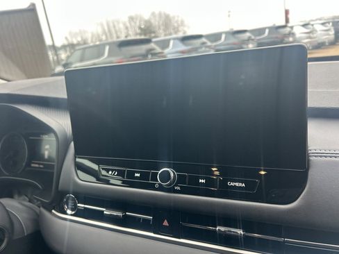 New 2026 Mitsubishi Outlander ES image 12